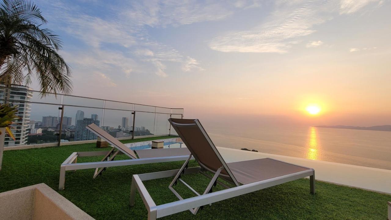 Andromeda Seaview Condo Near Beach Pattaya Exterior photo